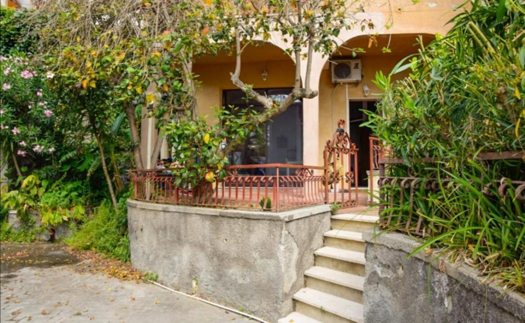 Elegance Apartment Taormina Letojanni Exterior photo